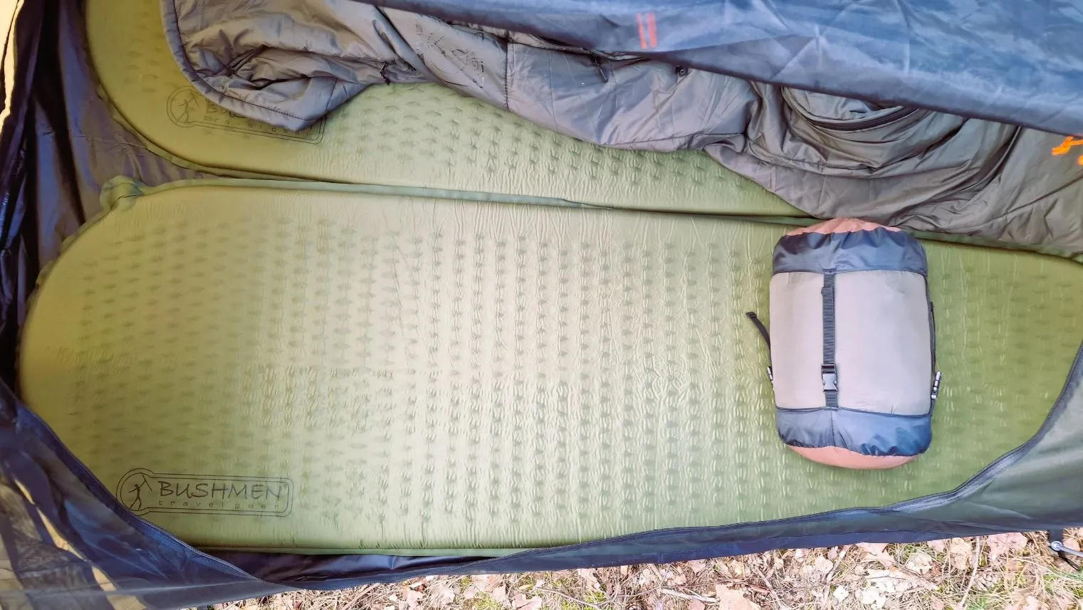 Bushmen FIT 800 Self-inflating camping mat – large, comfortable & light, Comfort down to -4C = R-Value 3,1