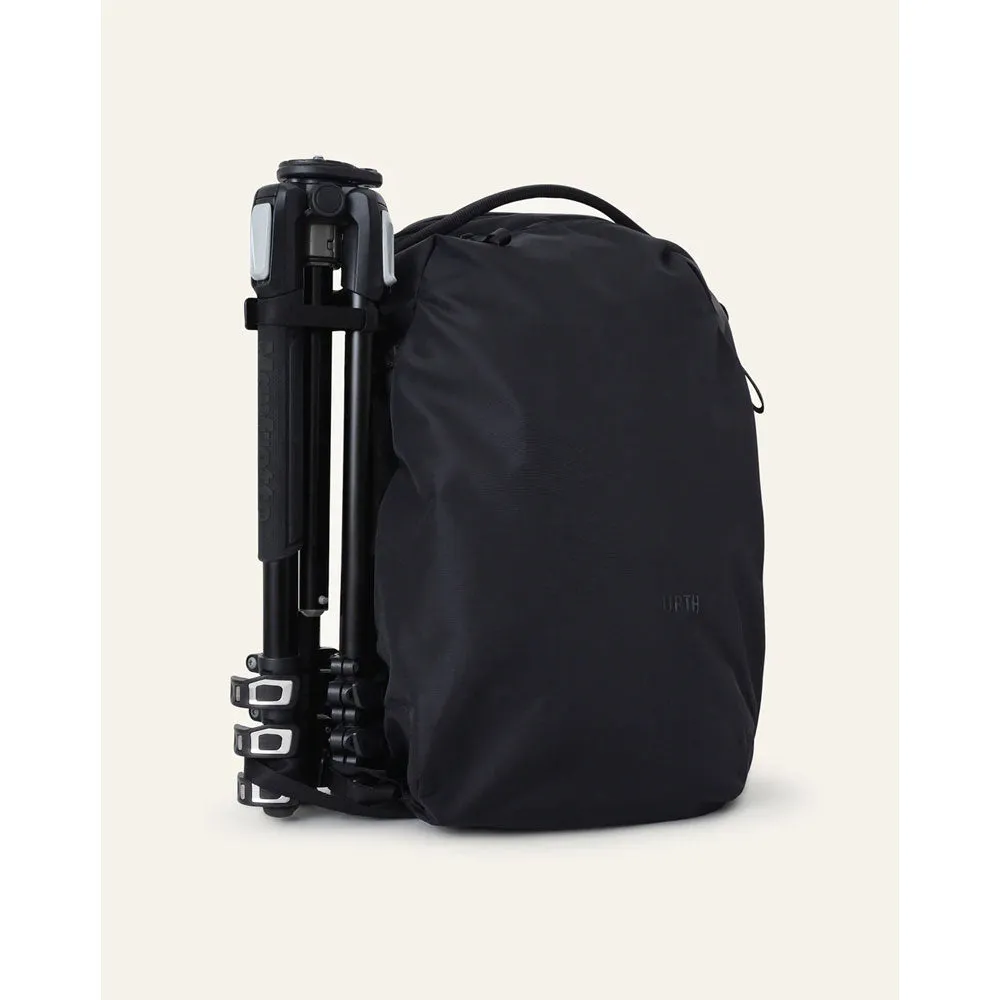 Urth : Norite 24L Backpack  : Black