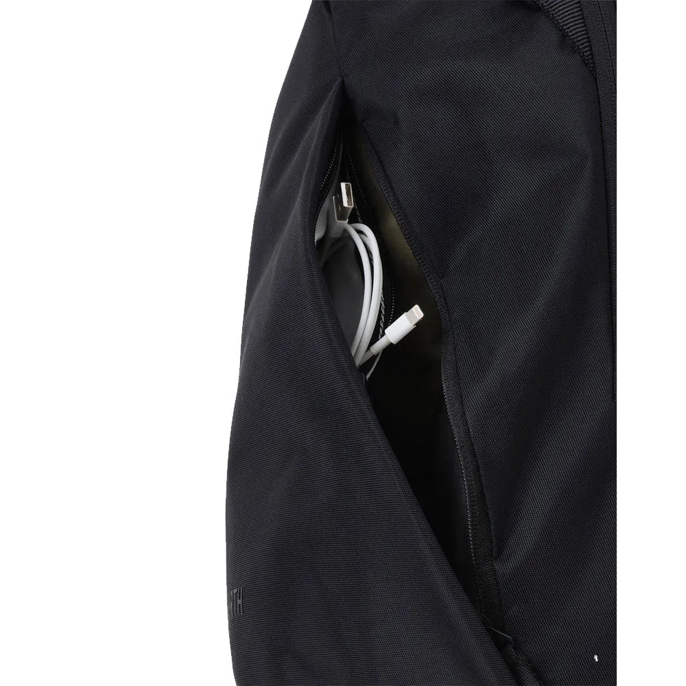 Urth : Norite 24L Backpack  : Black
