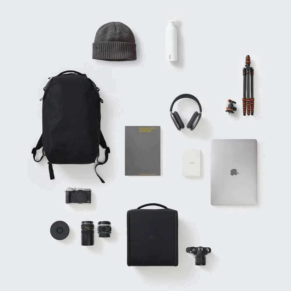 Urth : Norite 24L Backpack  : Black